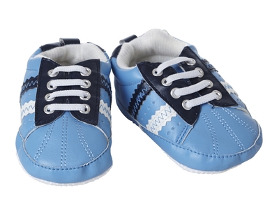 Schoentjes blauw met zwarte bovenkant - 65 cm